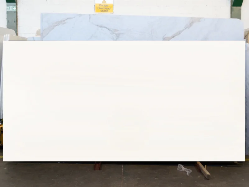 Bianco Absoluto Quartz Worktop 1