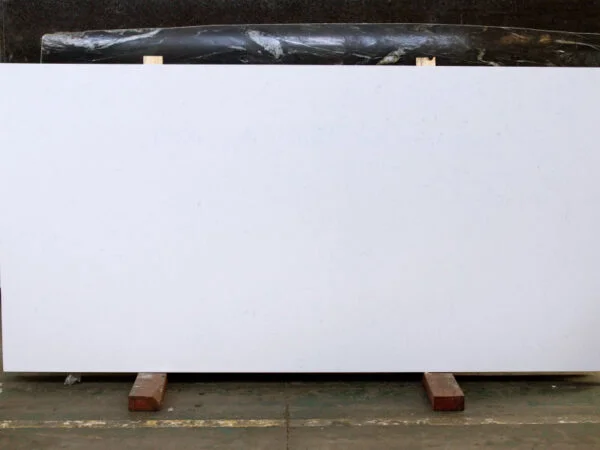 Carrara Piccolo Quartz Worktop STW CARRPI